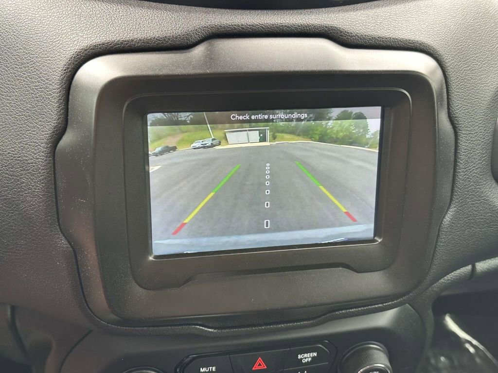 Used 2021 Jeep Renegade Latitude image 20