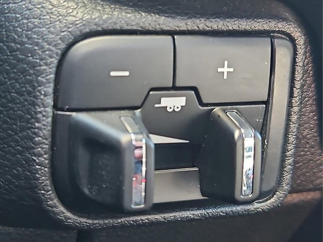 Used 2024 Dodge Durango GT image 29