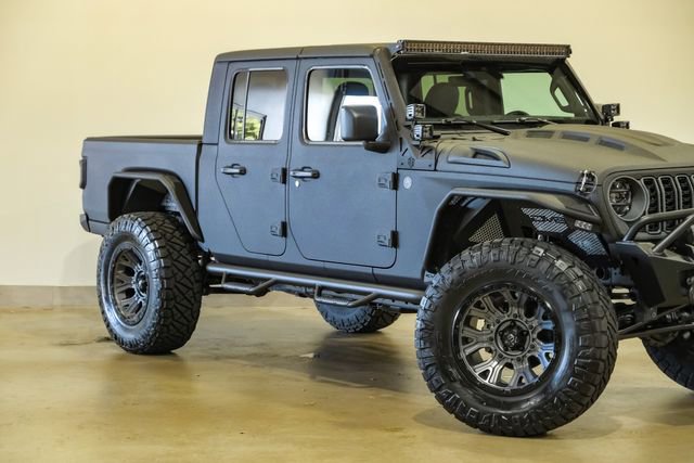Used 2025 Jeep Gladiator Sport AWD/4WD image 36