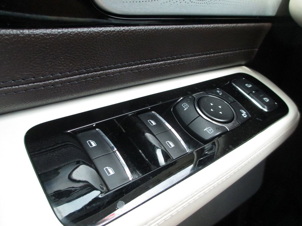 Used 2022 Lincoln Aviator Black Label w/ Dynamic Handling Package image 29