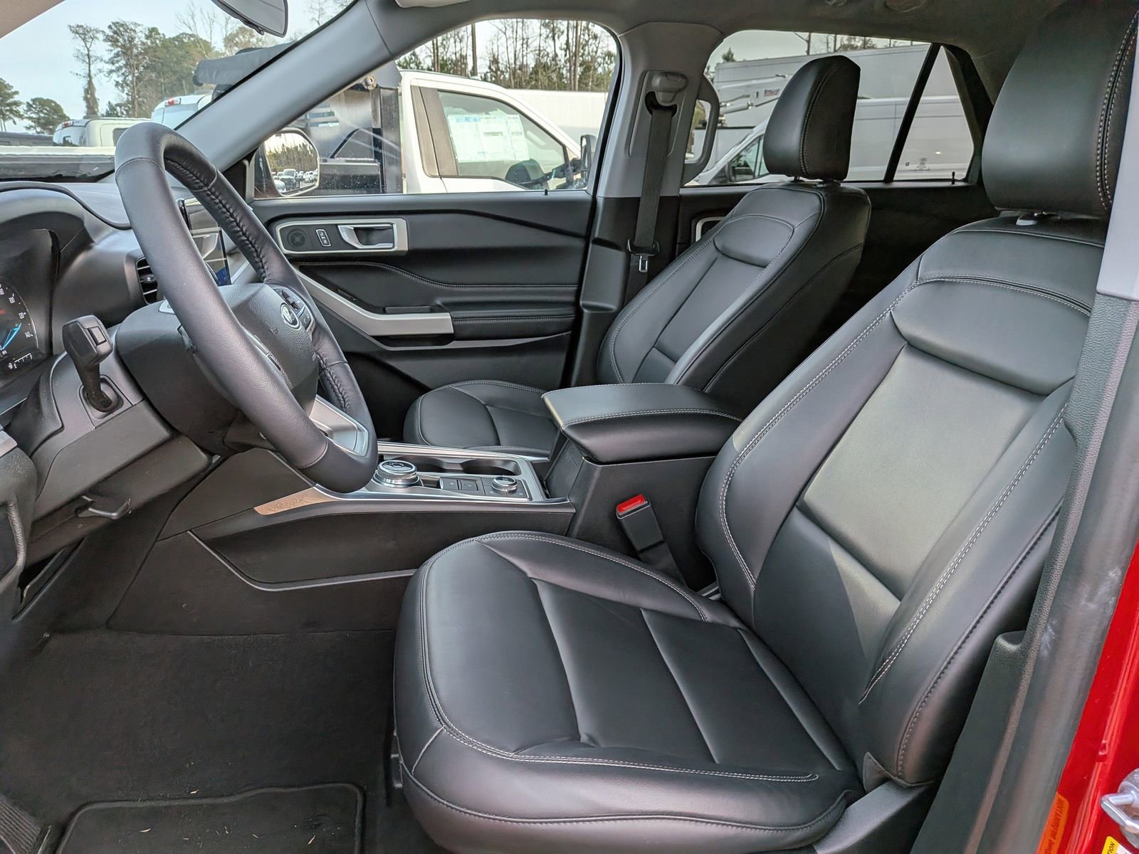 Certified 2023 Ford Explorer XLT w/ Equipment Group 202A image 23