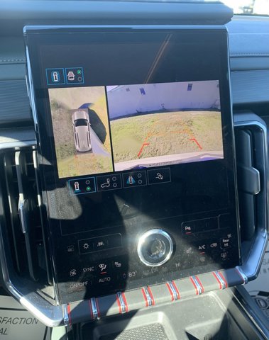 Used 2024 GMC Acadia AT4 image 20