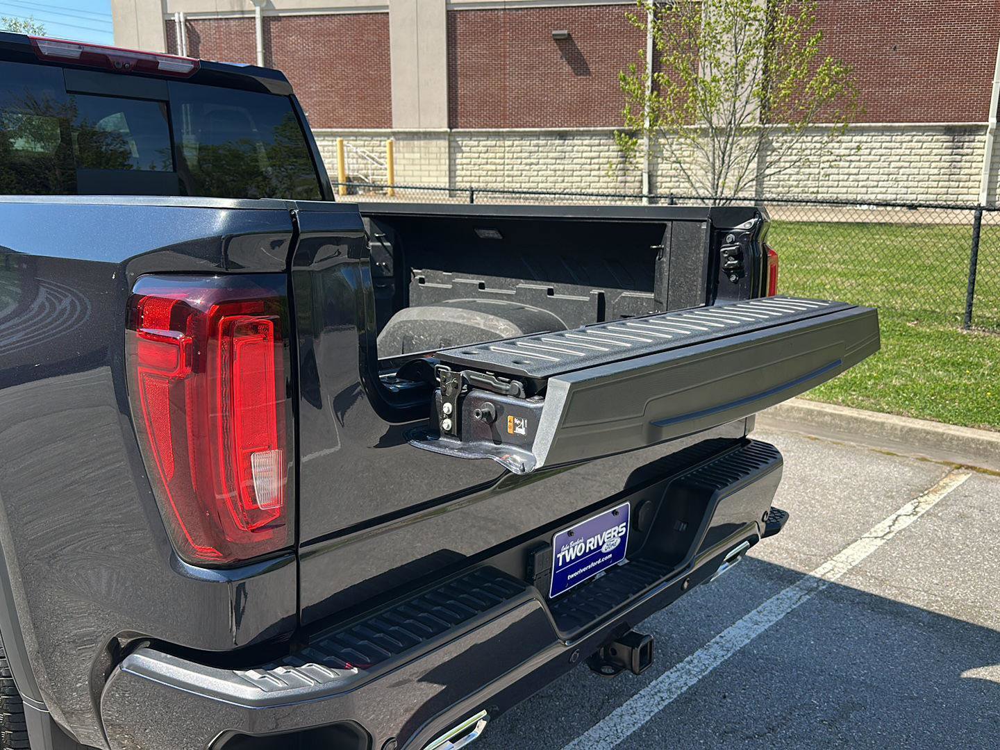 Used 2023 GMC Sierra 1500 Denali Ultimate image 34