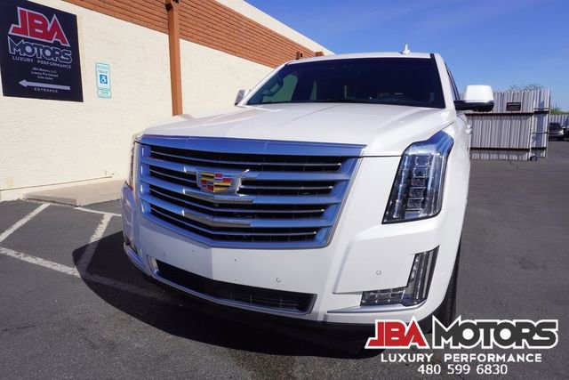 Used 2020 Cadillac Escalade ESV Platinum image 19