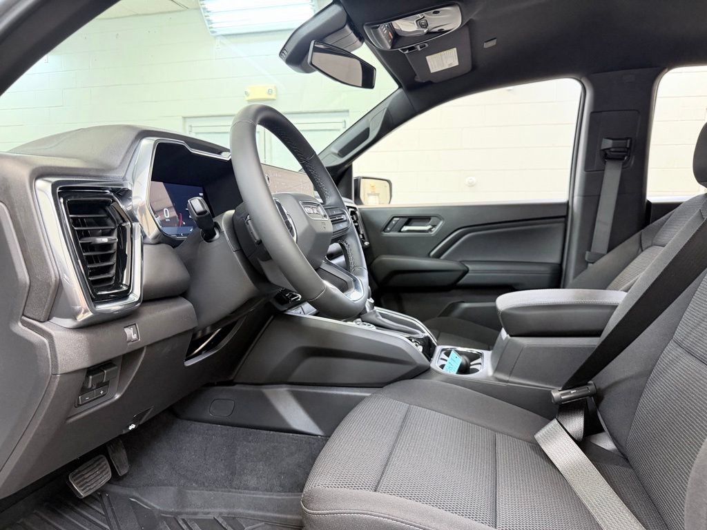 New 2026 GMC Canyon Elevation w/ Technology Package AWD/4WD image 15