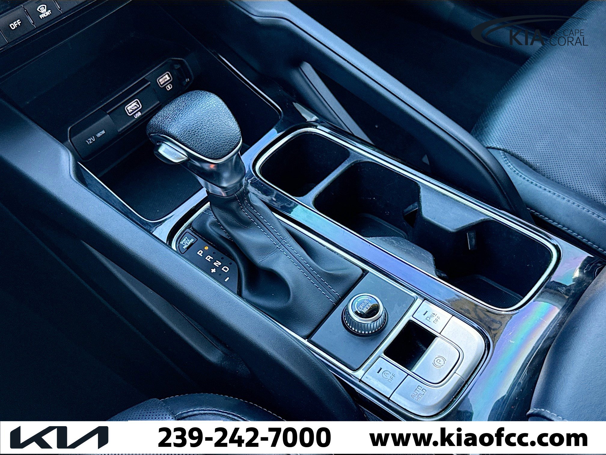 Used 2022 Kia Telluride LX image 29