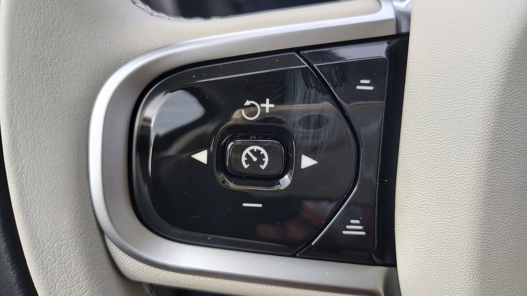 New 2026 Volvo XC90 T8 Ultra image 15