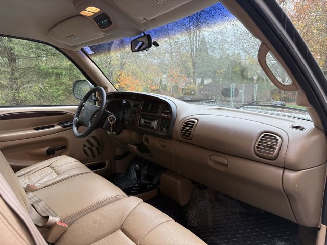Used 1998 Dodge Ram 2500 Truck 4x4 Quad Cab image 11