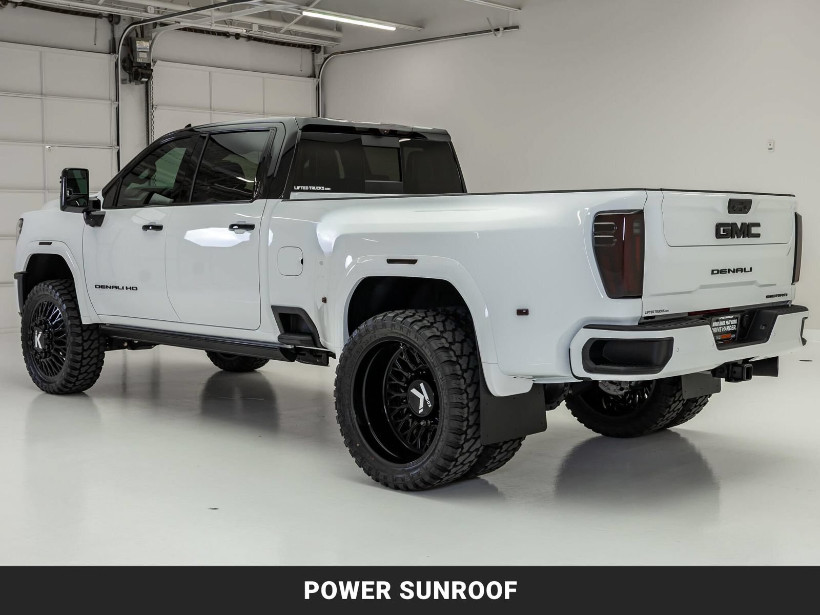 Used 2026 GMC Sierra 3500 Denali Ultimate AWD/4WD image 7