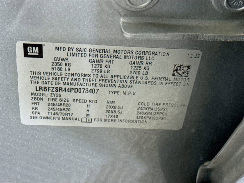 Used 2023 Buick Envision Avenir image 39