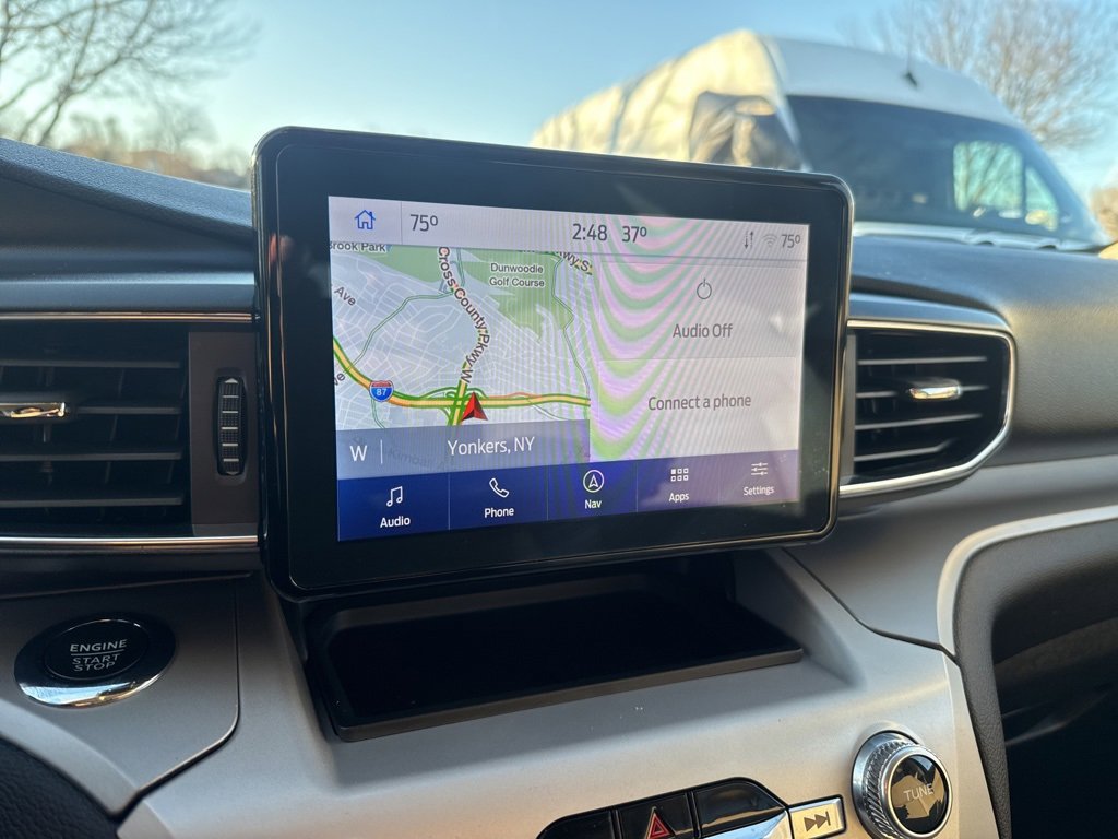 Used 2022 Ford Explorer XLT w/ Equipment Group 202A image 16