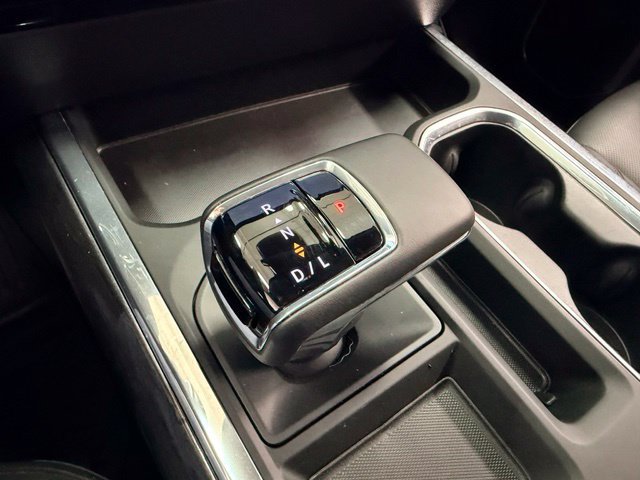 Certified 2025 Chevrolet Silverado 1500 LTZ w/ LTZ Convenience Package II AWD/4WD image 15