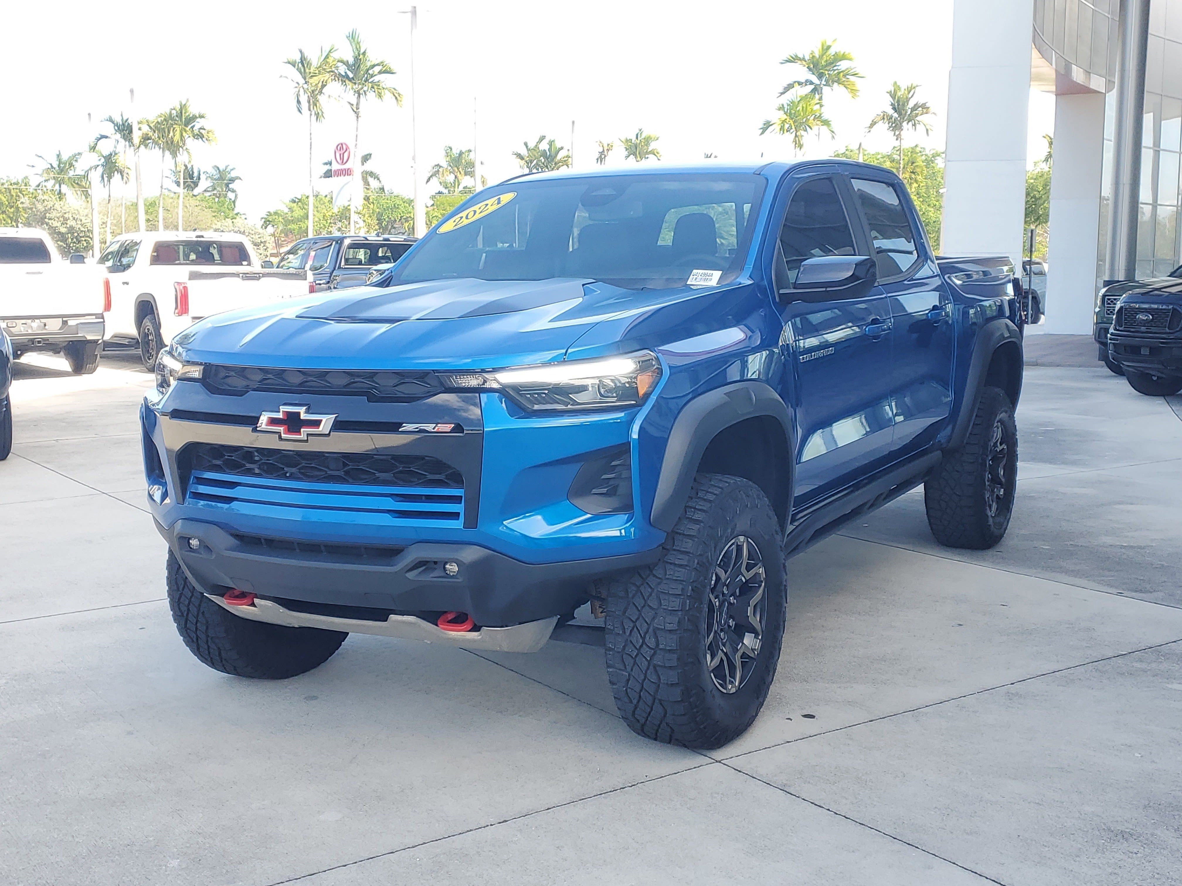 Used 2024 Chevrolet Colorado ZR2 w/ ZR2 Convenience Package III AWD/4WD image 7