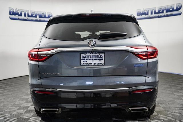 Used 2020 Buick Enclave Essence image 5