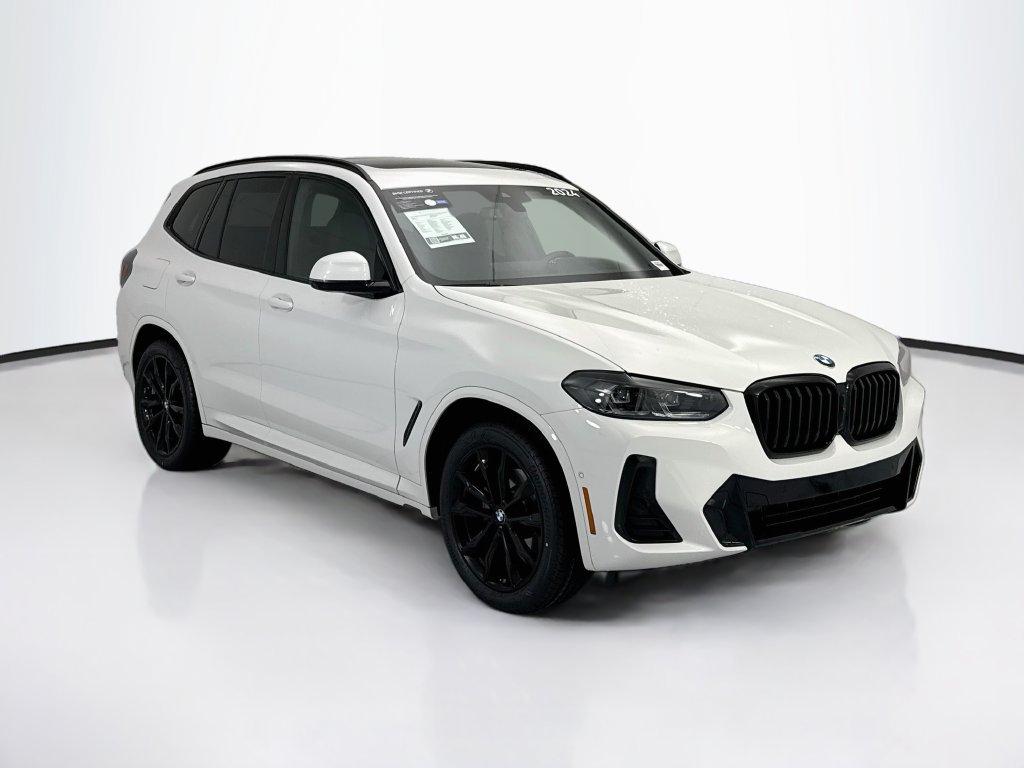 Certified 2024 BMW X3 xDrive30i w/ Premium Package AWD/4WD image 3