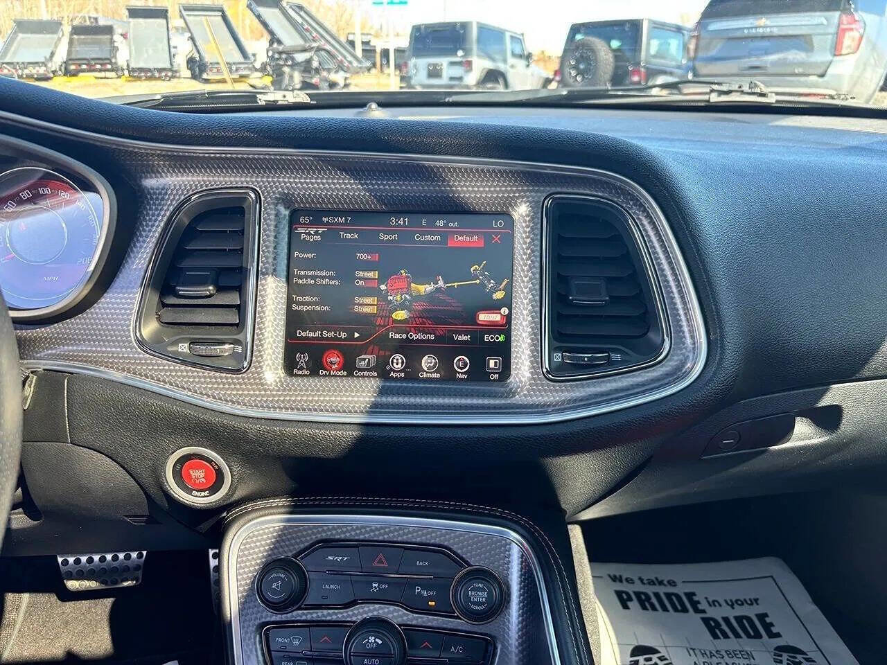 Used 2015 Dodge Challenger SRT Hellcat RWD image 12