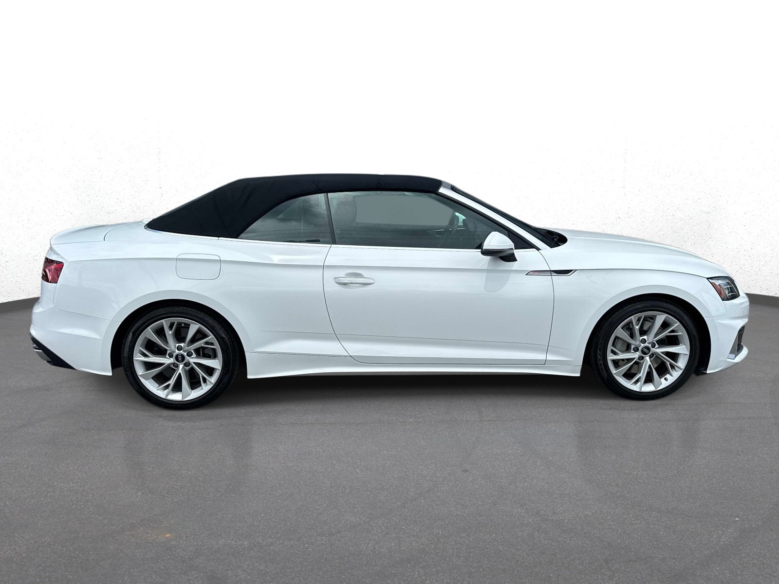 Used 2021 Audi A5 2.0T Premium w/ Convenience Package AWD/4WD image 2