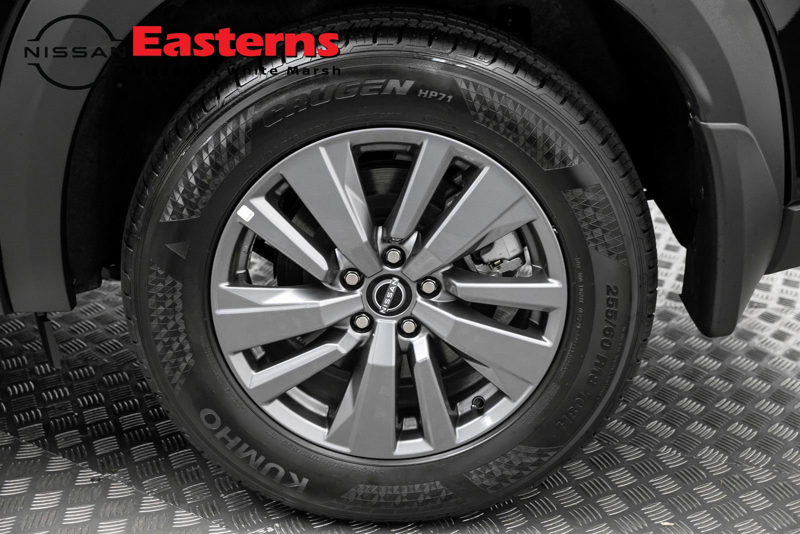 Used 2025 Nissan Pathfinder S image 46