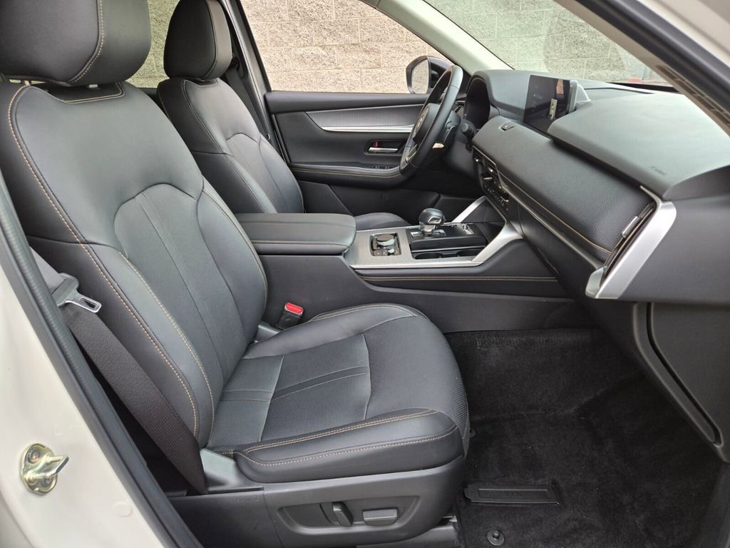 Used 2025 MAZDA CX-70 Plug-In Hybrid w/ Premium Pkg image 20