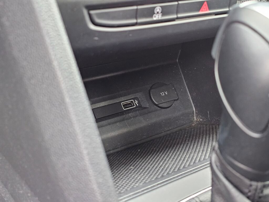 Used 2018 Volkswagen Atlas Launch Edition image 37