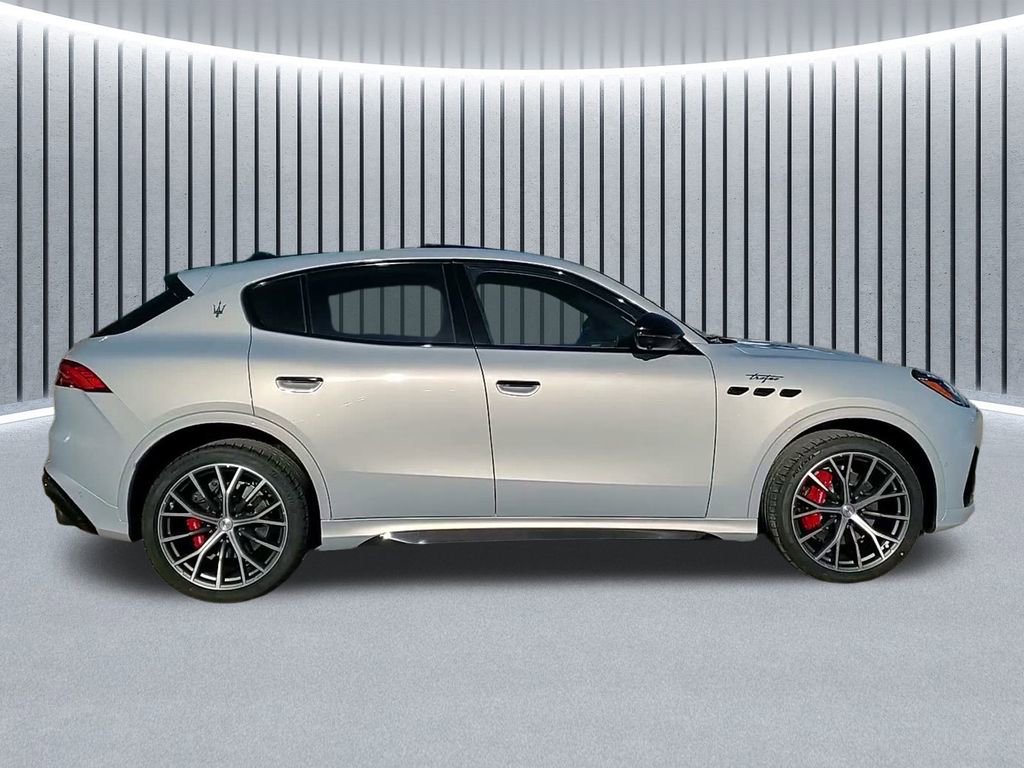 New 2026 Maserati Grecale Trofeo AWD/4WD image 5