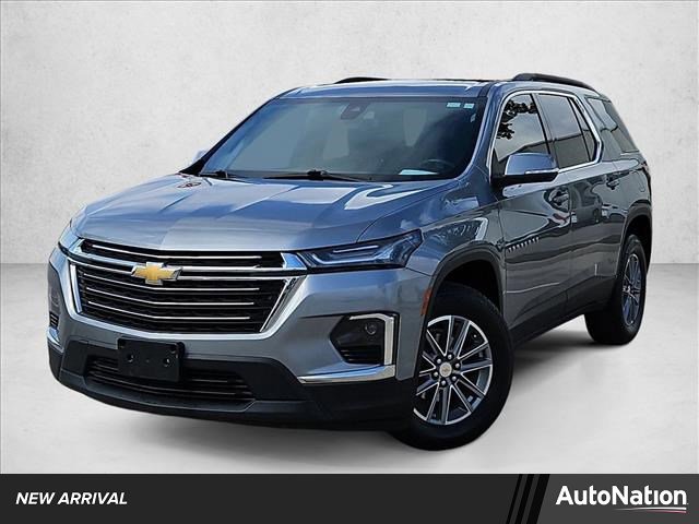 Used 2023 Chevrolet Traverse LT