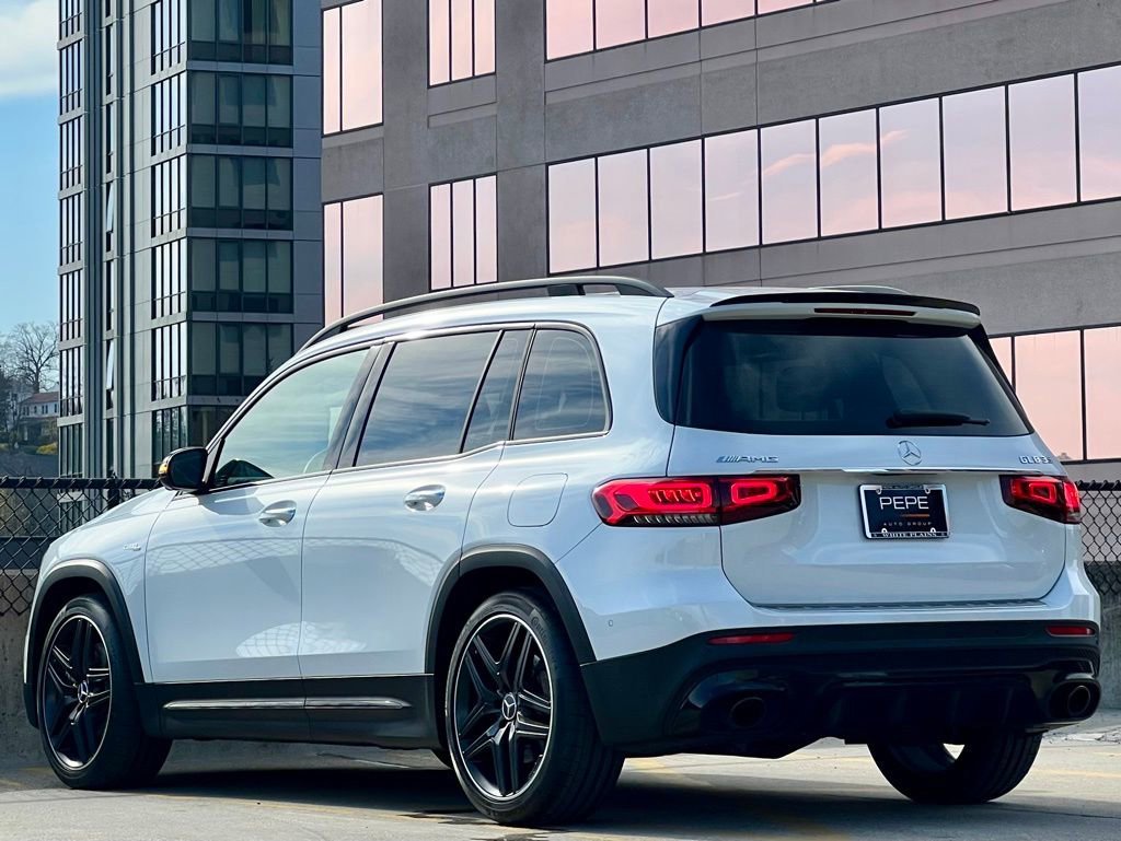 Certified 2021 Mercedes-Benz GLB 35 AMG 4MATIC image 5