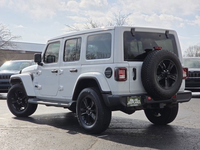 Used 2023 Jeep Wrangler Altitude image 31