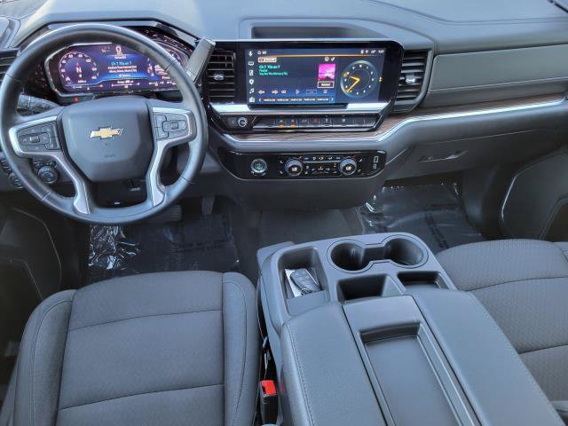 Used 2024 Chevrolet Silverado 1500 LT AWD/4WD image 29