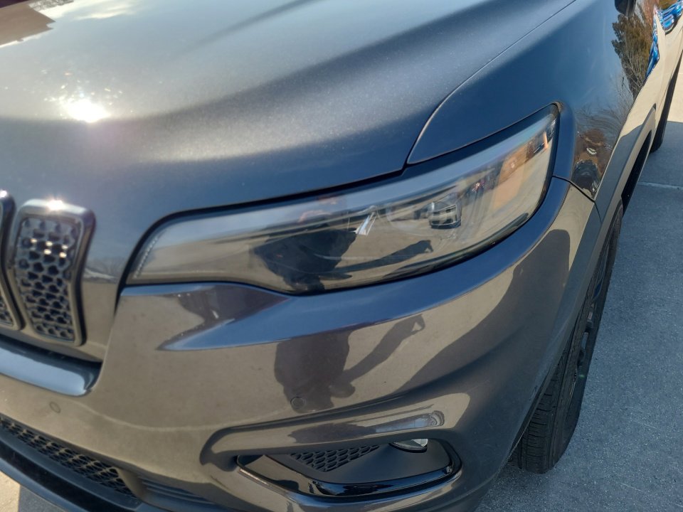 Used 2023 Jeep Cherokee Altitude Lux image 28