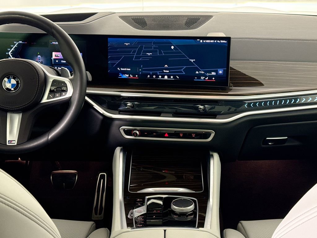 Used 2024 BMW X6 xDrive40i w/ Premium Package image 14