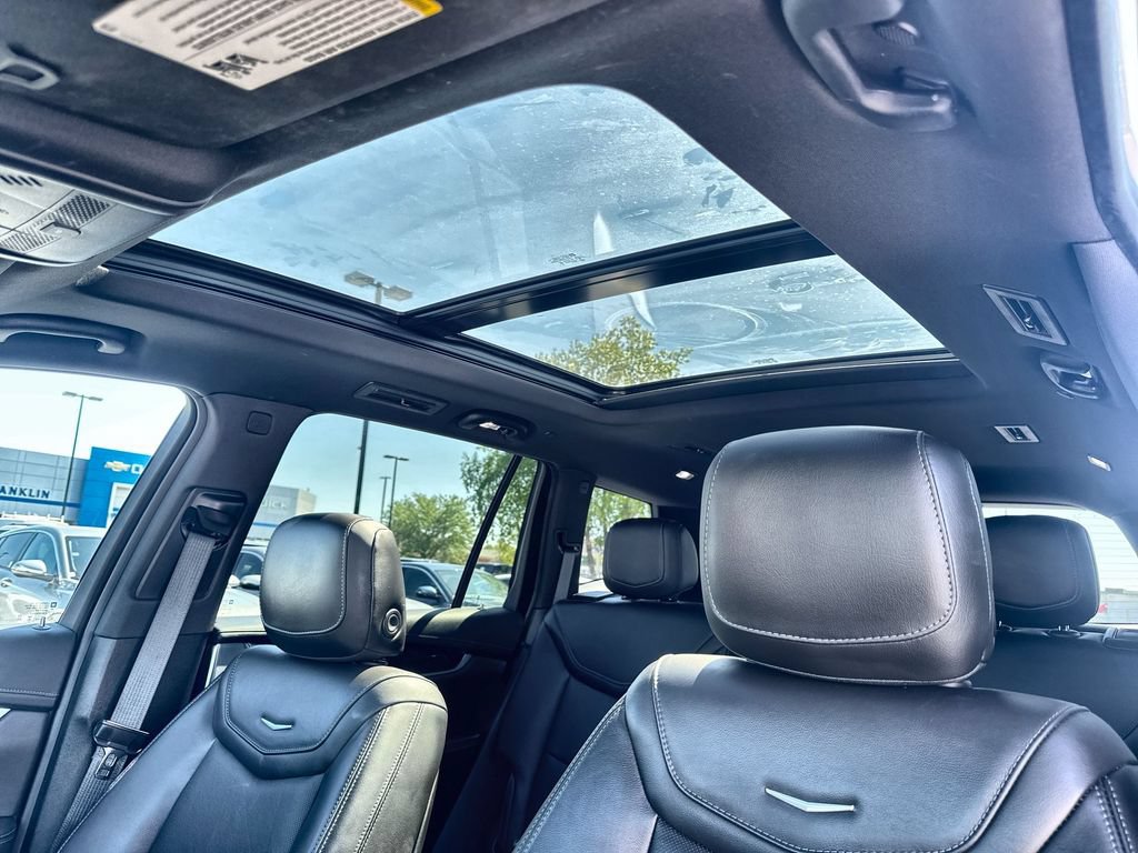 Used 2024 Cadillac XT6 Premium Luxury w/ Technology Package AWD/4WD image 24