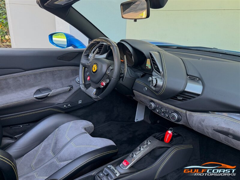 Used 2019 Ferrari 488 Spider RWD image 32