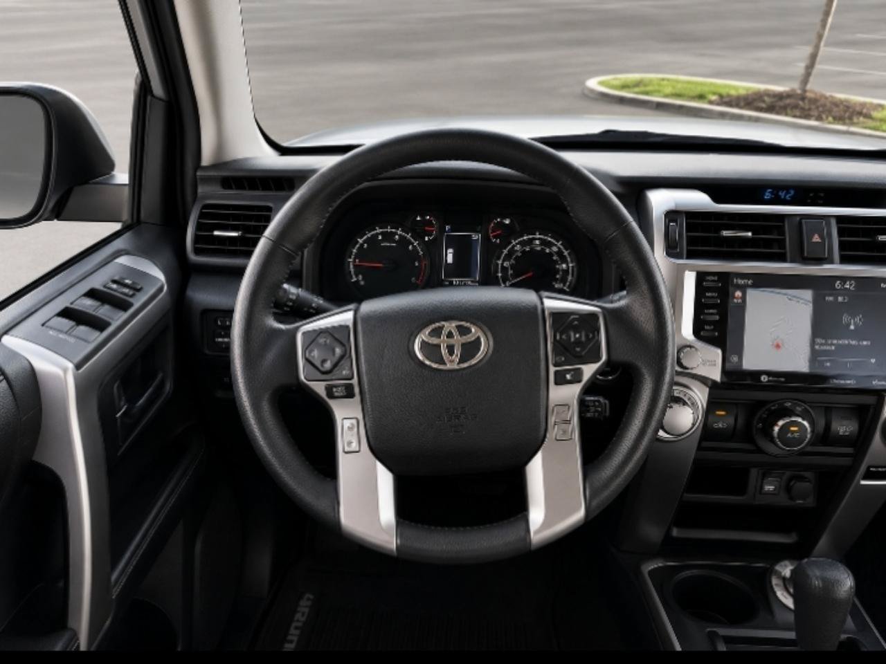 Used 2020 Toyota 4Runner SR5 Premium AWD/4WD image 11