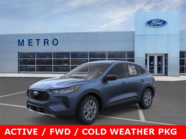 New 2025 Ford Escape Active w/ Cold Weather Package image 2