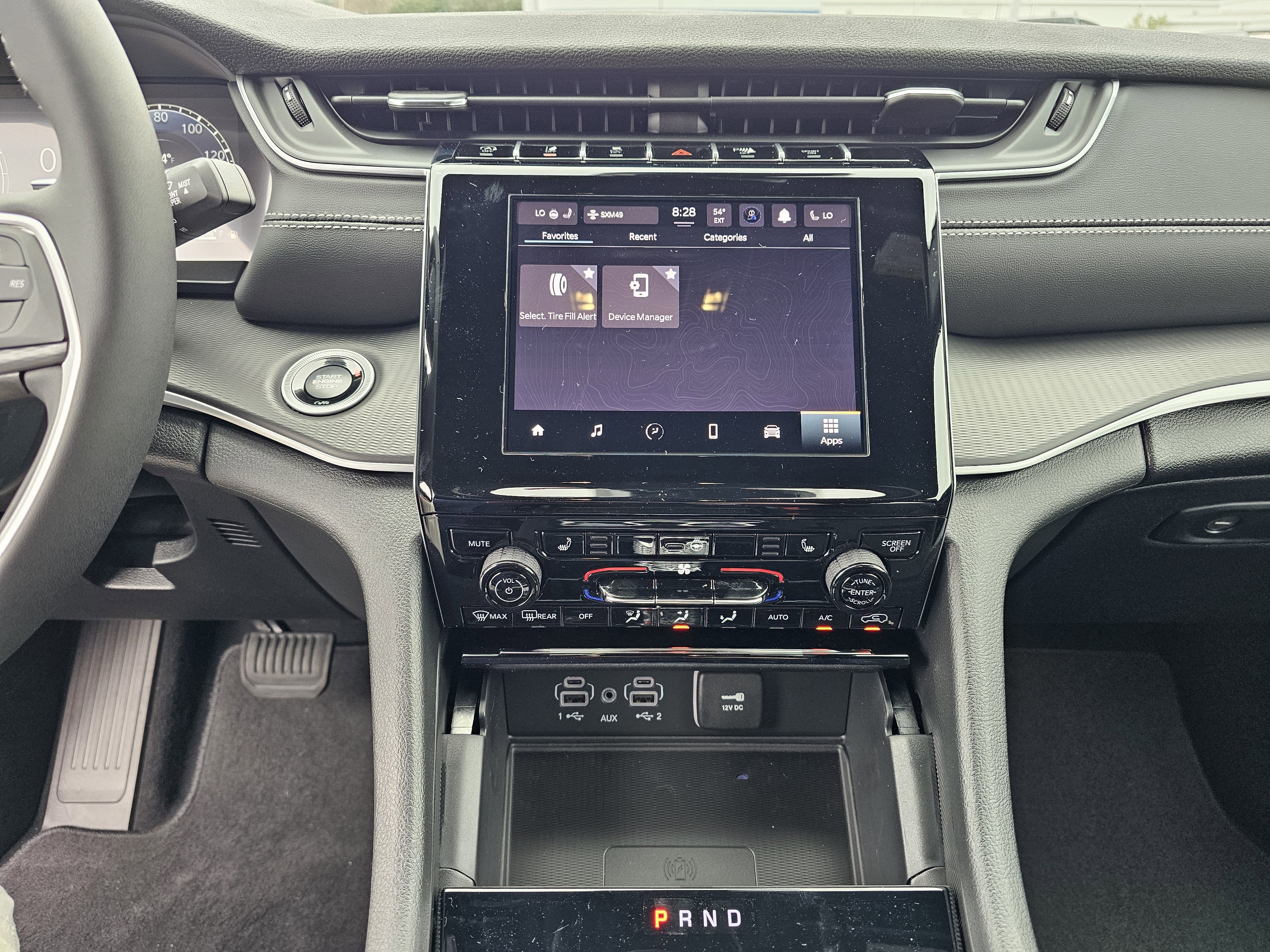 New 2025 Jeep Grand Cherokee Altitude image 24