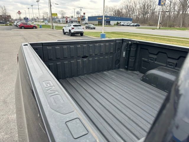Used 2023 GMC Sierra 1500 AT4X AWD/4WD image 16