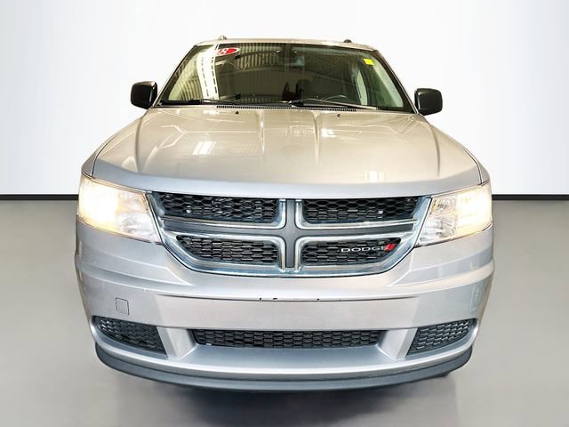 Used 2018 Dodge Journey SE image 4
