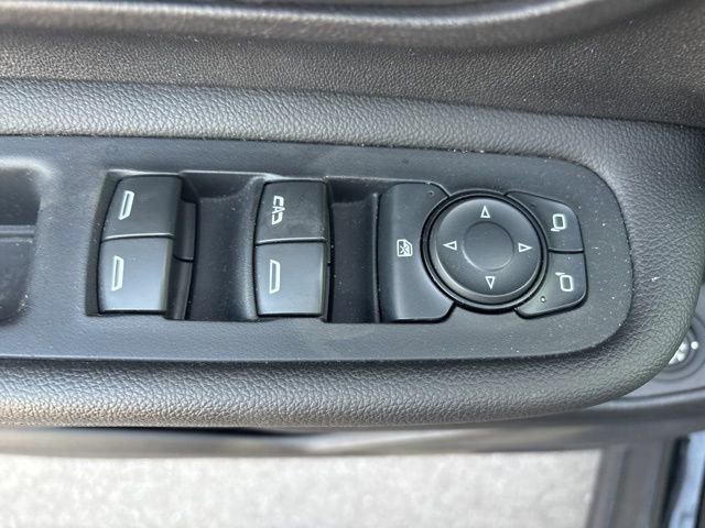 Used 2020 GMC Terrain SLT w/ Preferred Package image 24