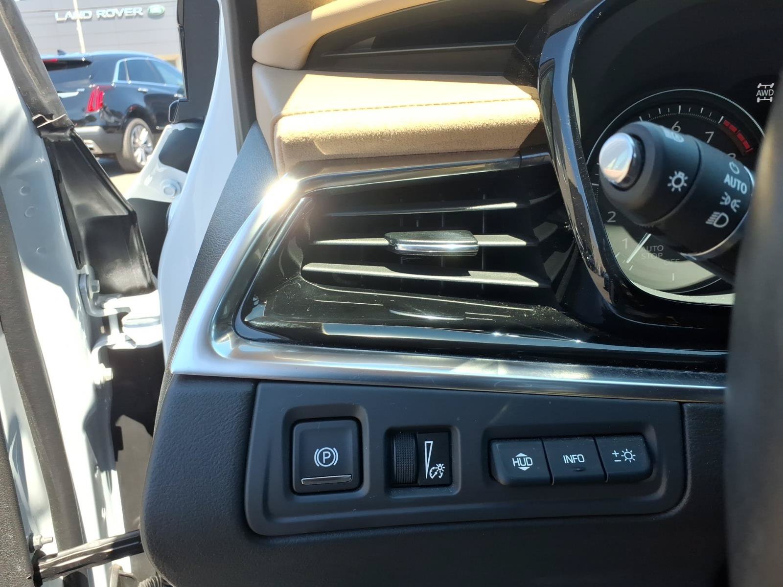 Certified 2024 Cadillac XT6 Sport w/ Platinum Package AWD/4WD image 28