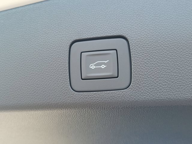 New 2026 Buick Encore GX Preferred w/ Comfort Package AWD/4WD image 9