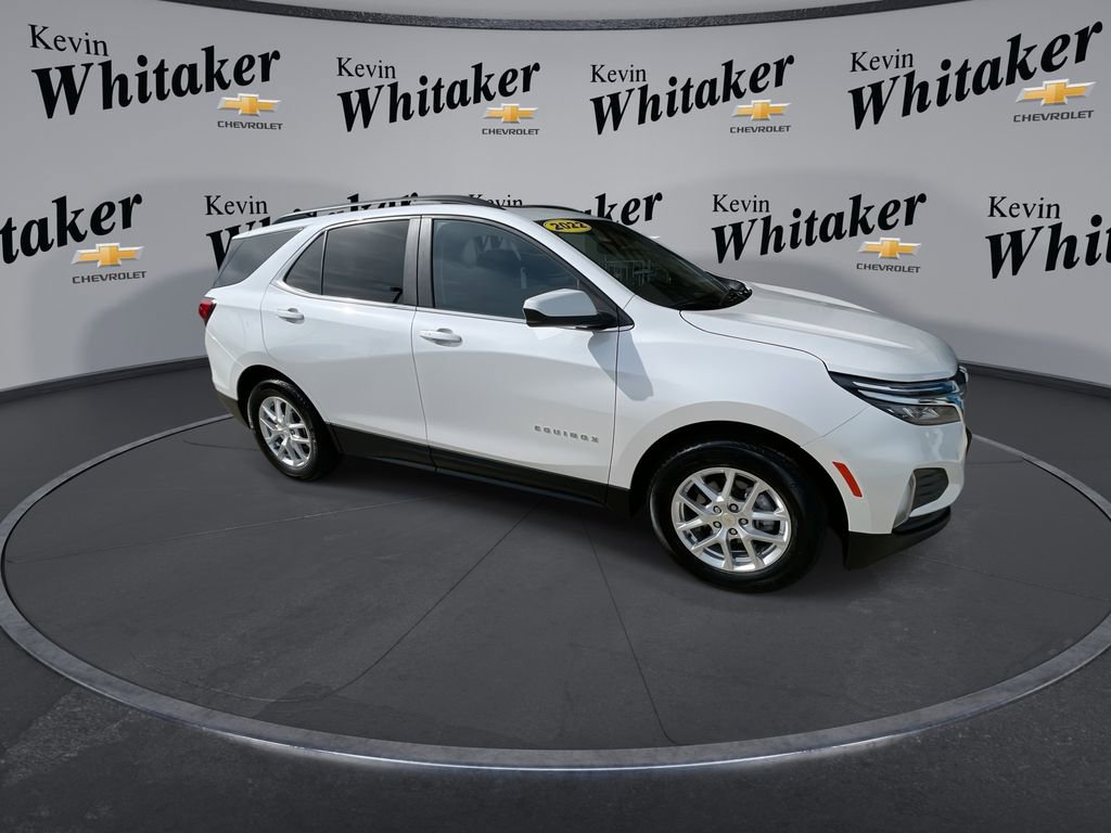 Certified 2022 Chevrolet Equinox LT FWD image 2