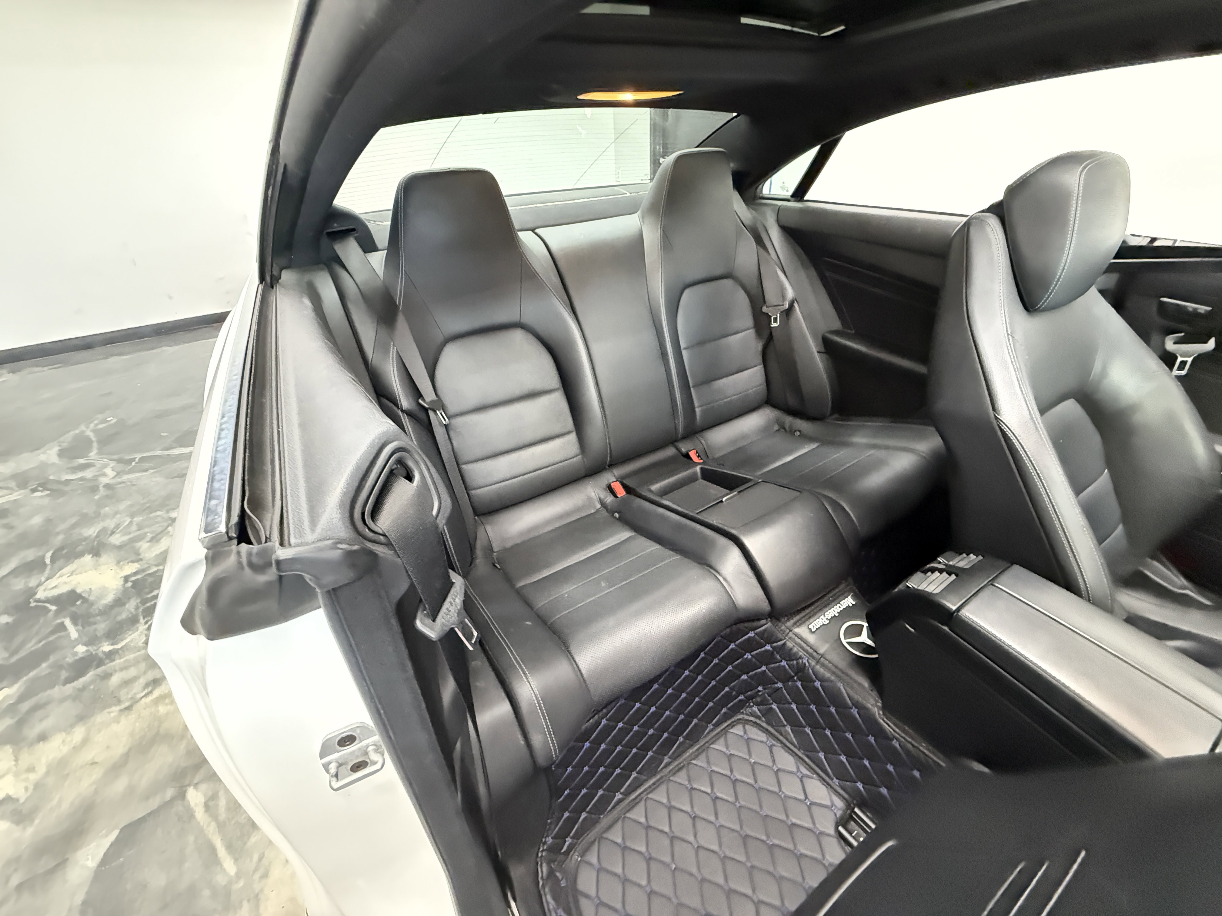 Used 2015 Mercedes-Benz E 400 4MATIC Coupe image 20