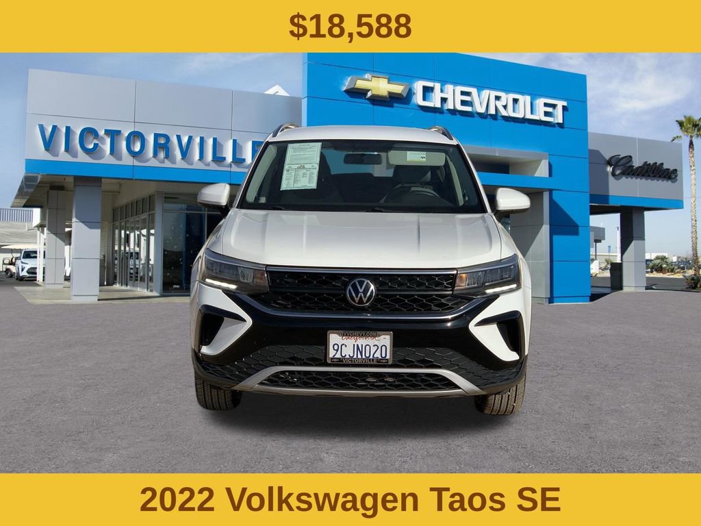 Used 2022 Volkswagen Taos SE image 2