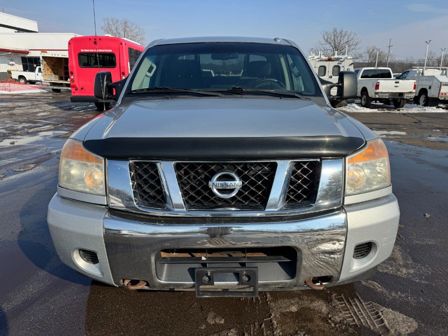 Used 2015 Nissan Titan SV AWD/4WD image 8