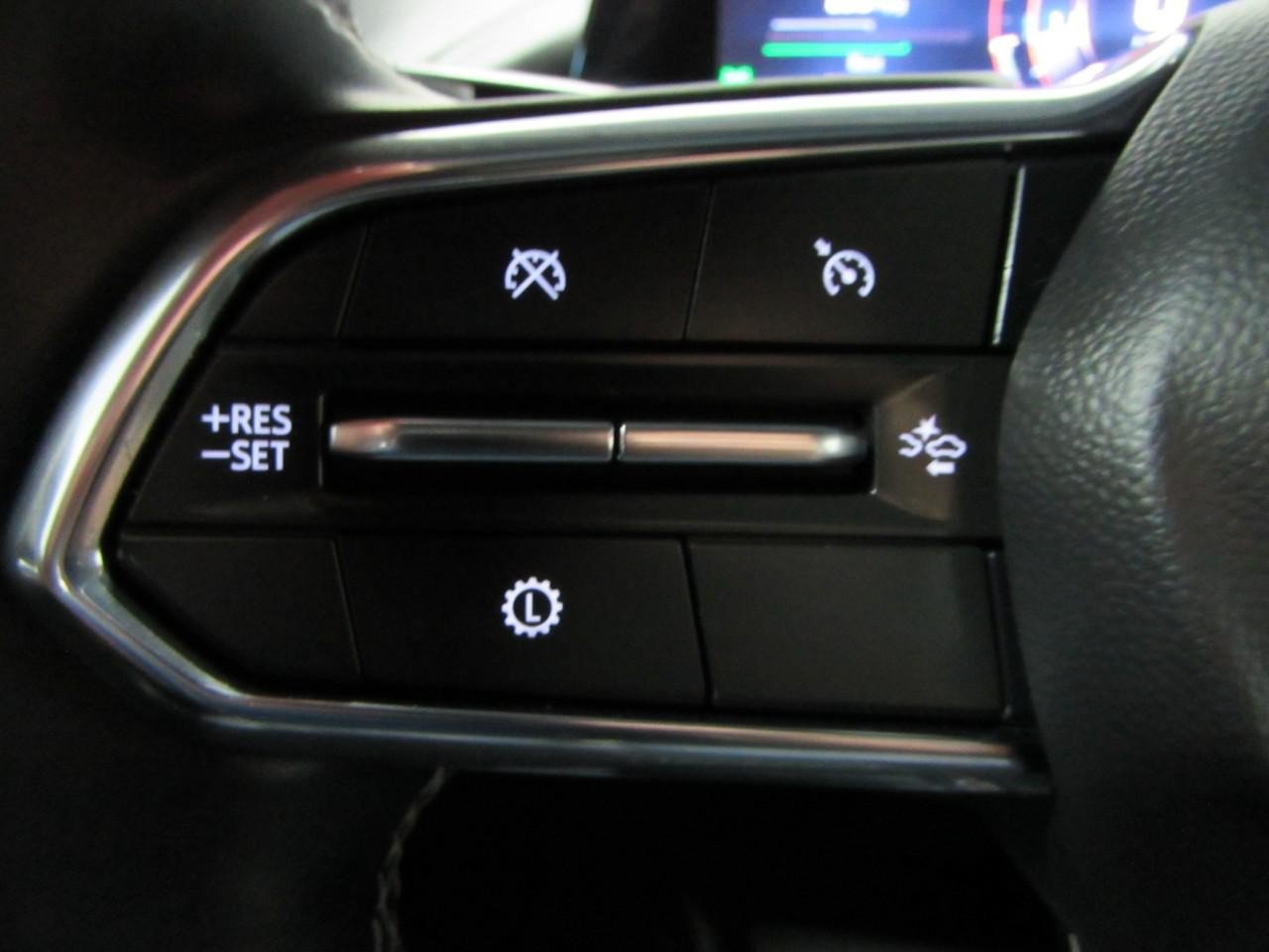Used 2025 Chevrolet Traverse LT AWD/4WD image 26