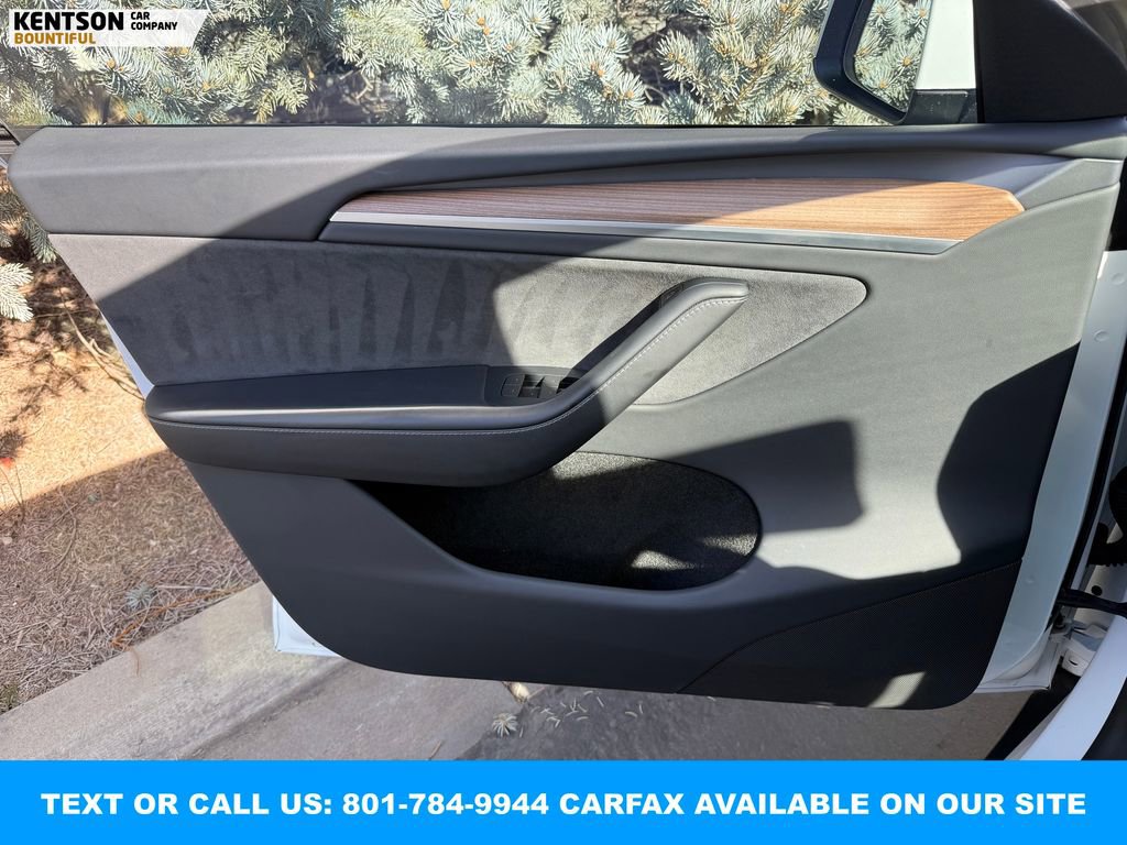 Used 2023 Tesla Model Y Long Range image 18