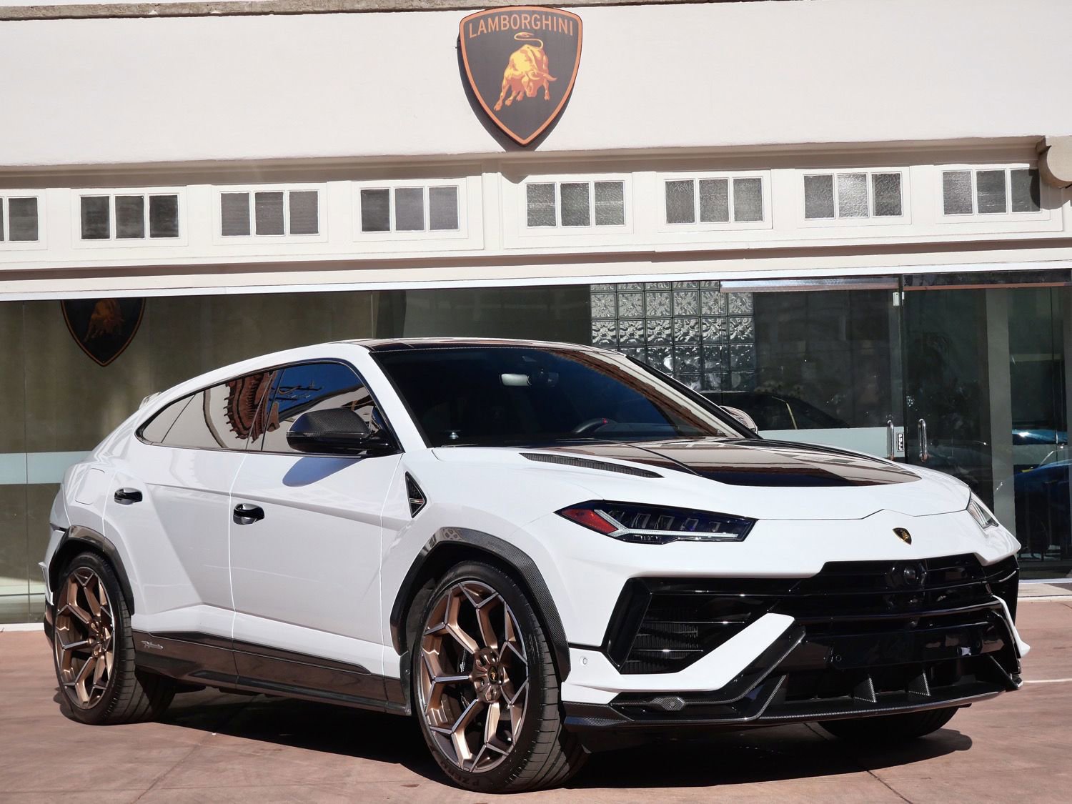 Used 2024 Lamborghini Urus Performante