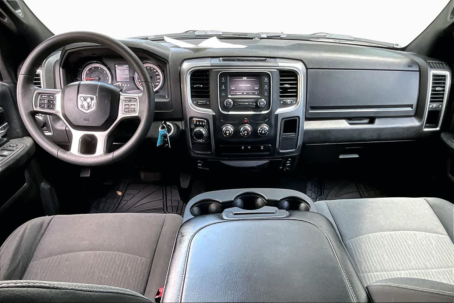 Used 2024 RAM 1500 Warlock RWD image 14