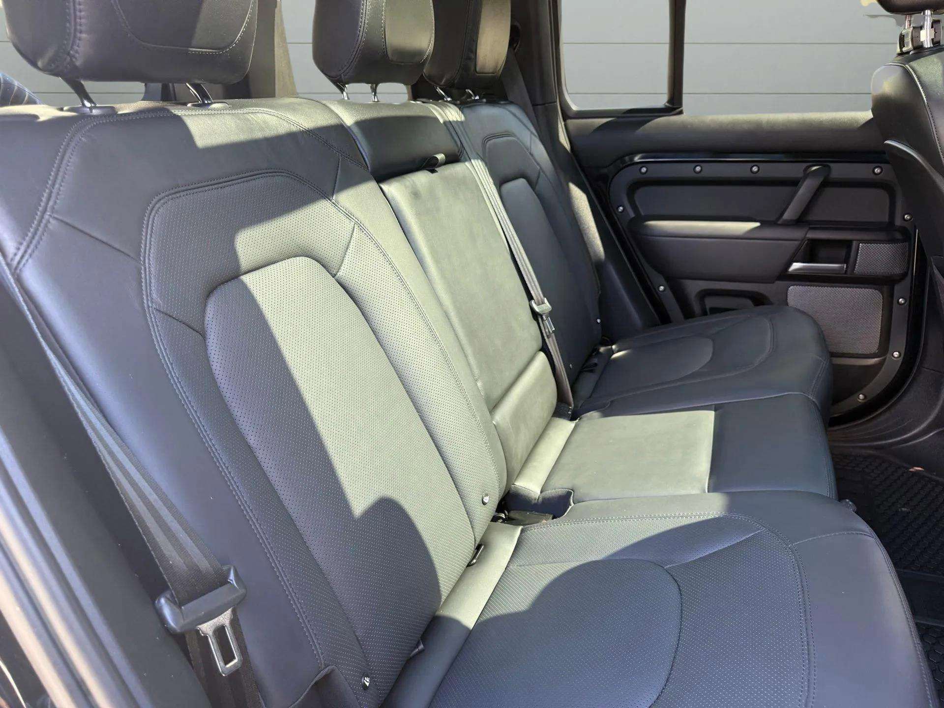 Used 2023 Land Rover Defender 110 Carpathian Edition image 29